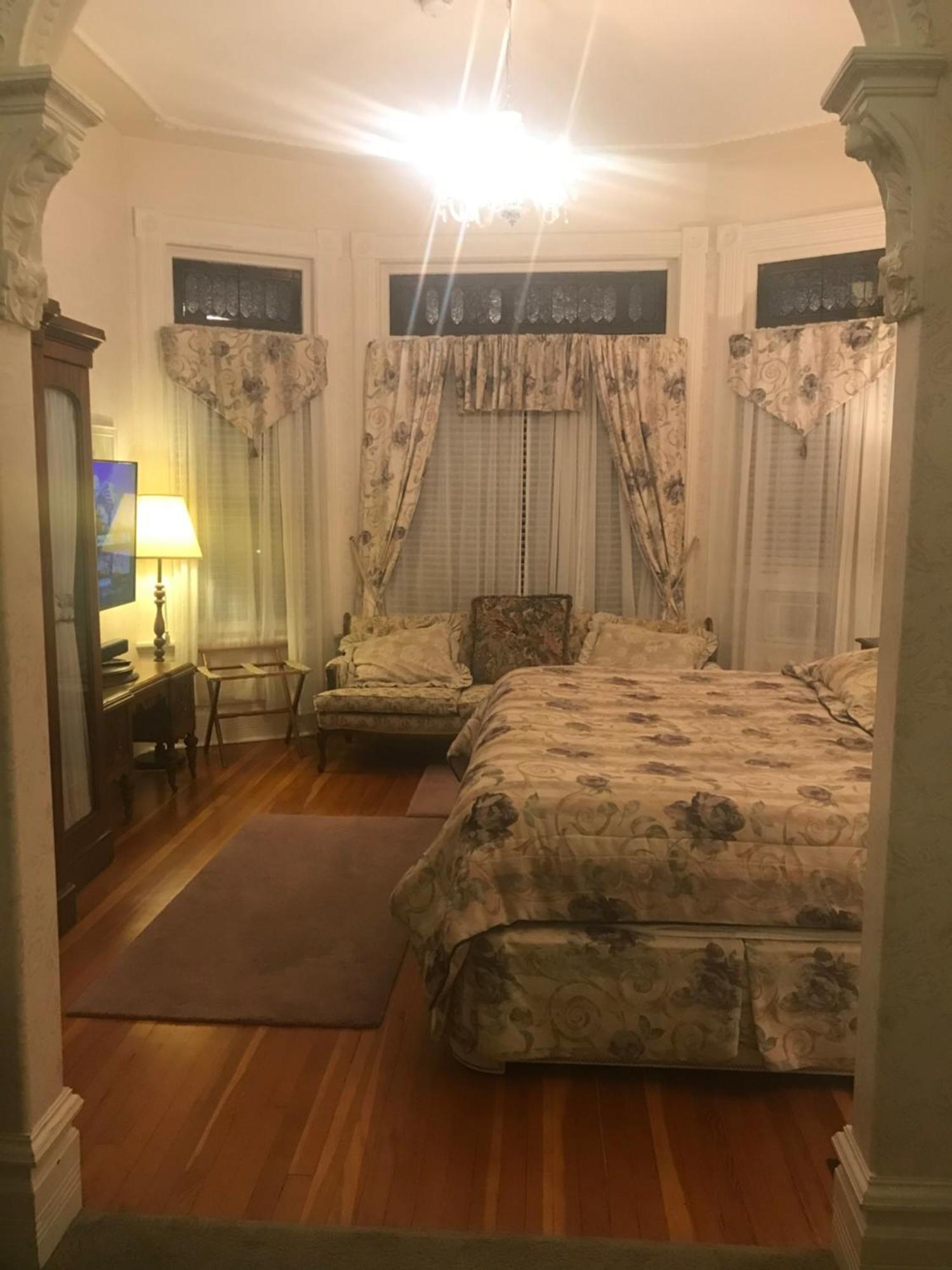 فكتوريا Haterleigh Heritage Inn المظهر الخارجي الصورة